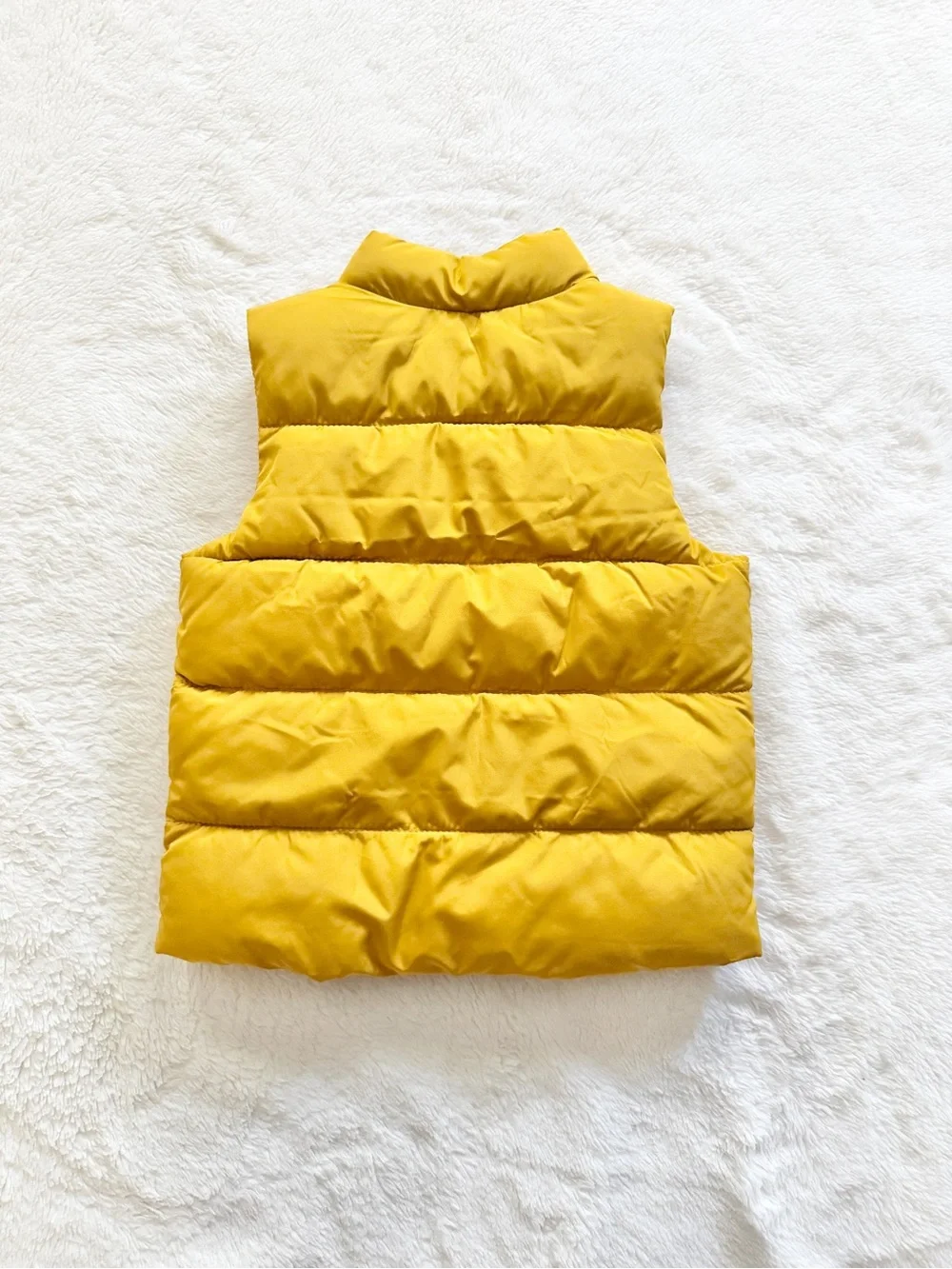 Old Navy Unisex Frost-Free Water-Resistant Puffer Vest Golden Yellow Size 3T